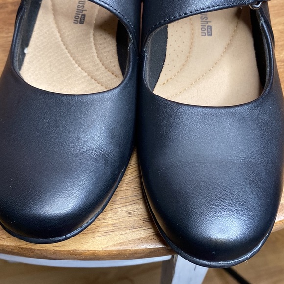 Clarks Womens Black Leather Emslie Lulin Mary Jane Slip On Comfort Shoe Size 7.5 - Picture 12 of 16